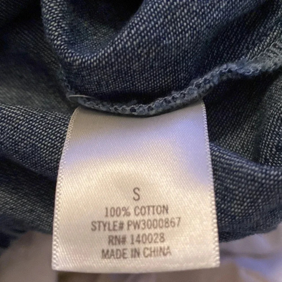 Harper denim cropped zipper jacket size small with hoodie - Picture 5 of 6